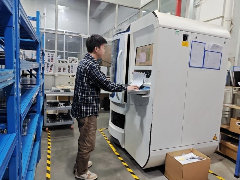 carbide end mill geometry inspection with precision measuring equipment